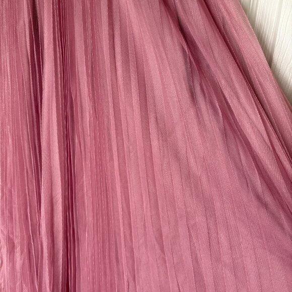 Pink Mesh Pleated Sleeveless Midi Dress - Picture 5 of 7